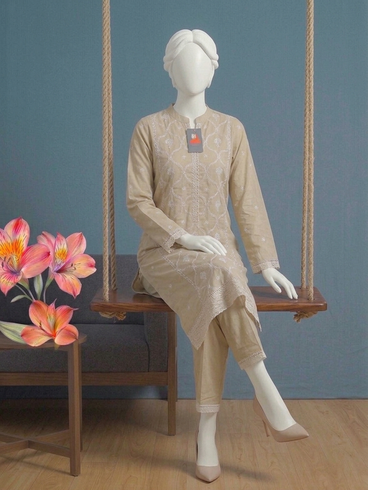 3 Pcs | Luxury Lawn | Shirt With Trousers & Dupatta