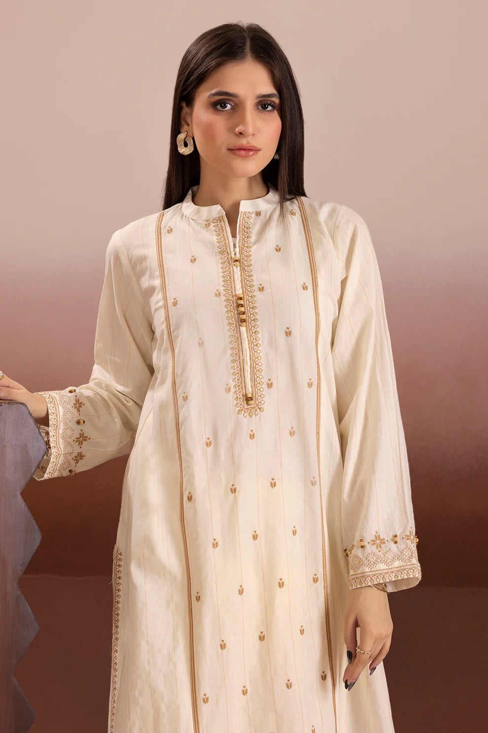 2PCS | Texture Lawn | Embroidered Kurta Trouser