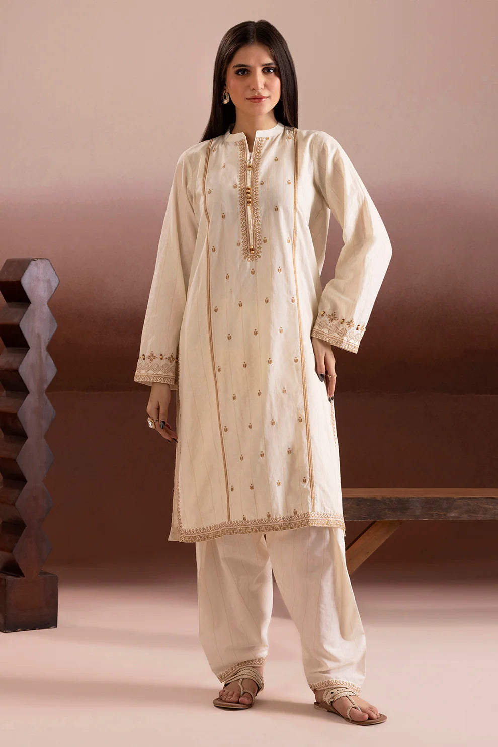 2PCS | Texture Lawn | Embroidered Kurta Trouser